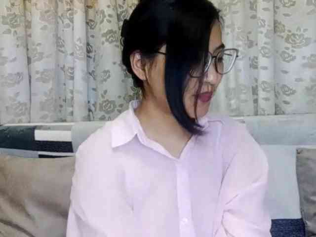 NellaSadik NellaSadik