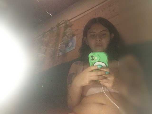 Nadia2769 – webcam model profile photo