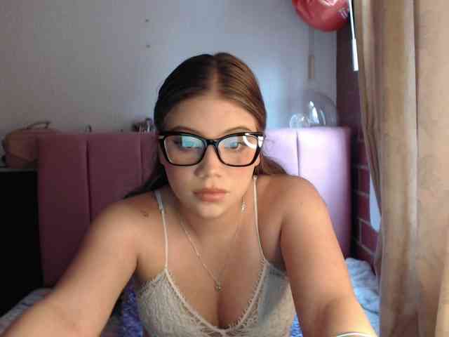 Alaina-Blessed webcam