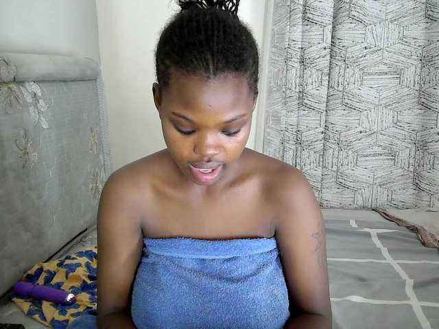 Zabiaa Live Cam on BongaCams