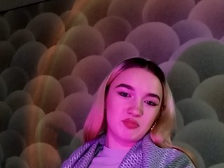 x-Michelle-x Porn Show