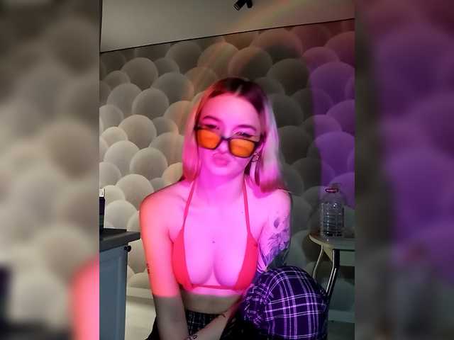 x-Michelle-x's Thumb Image