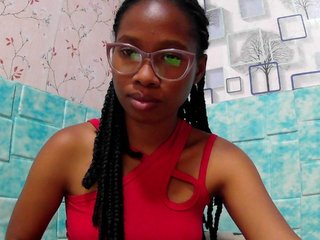 Larah00 Porn Show