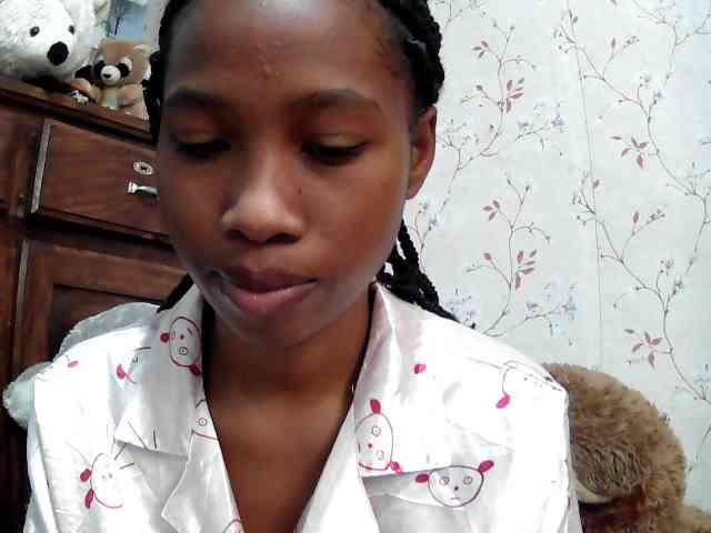 Larah00 Live Webcam on BongaCams