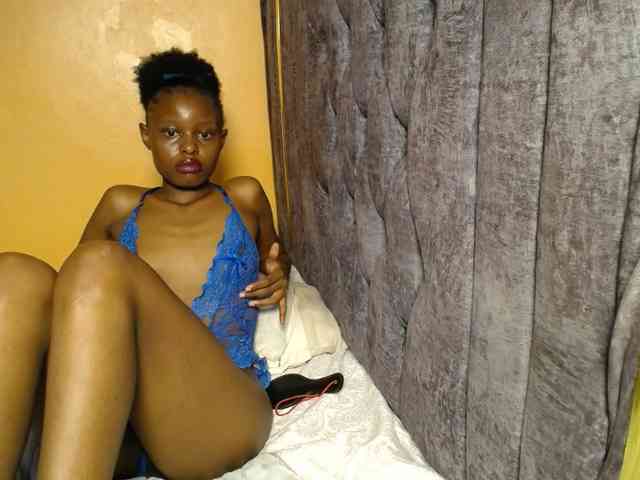 QueenLeyla QueenLeyla