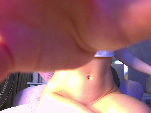 KimDessire's BongaCams show and profile