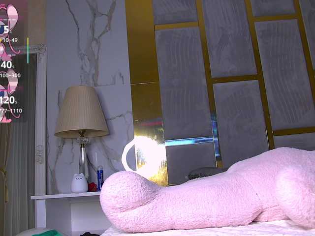 KimDessire's BongaCams show and profile