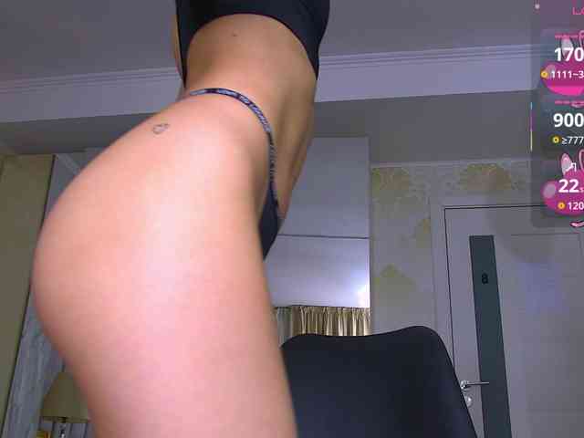 KimDessire KimDessire