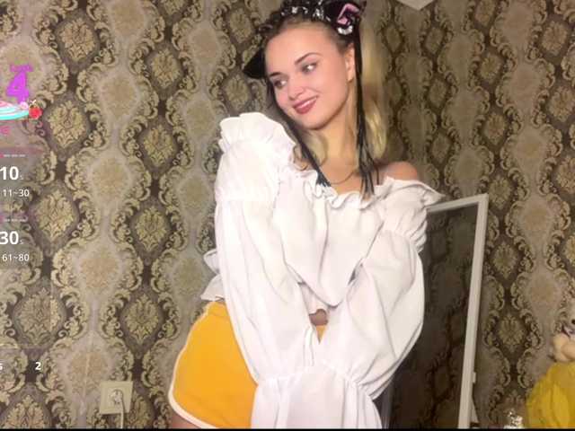 Mirabella333 from BongaCams