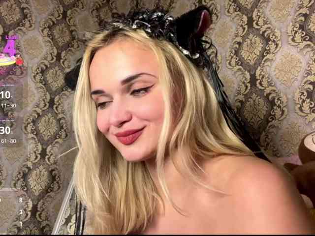 Mirabella333 Live Webcam on BongaCams