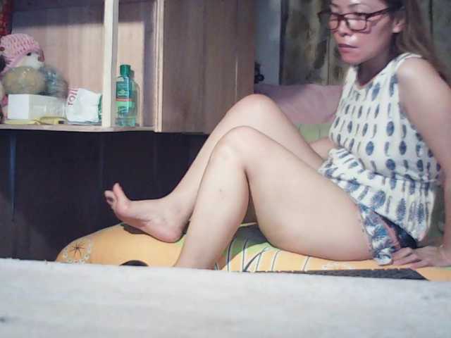 Darlin30's BongaCams show and profile