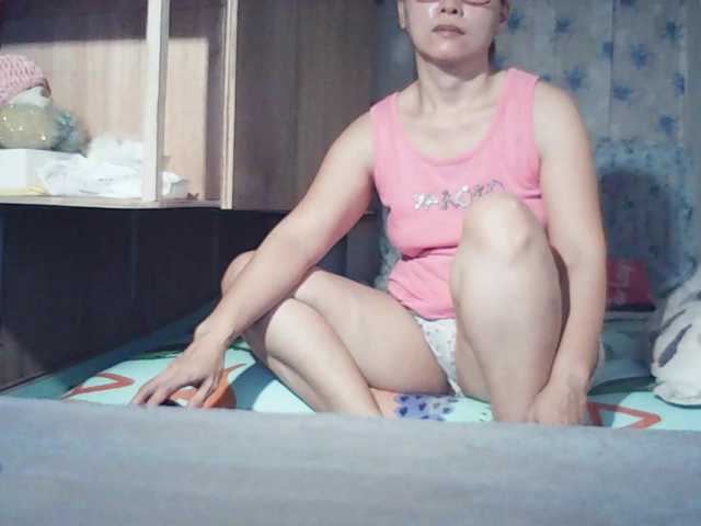 Darlin30's BongaCams show and profile