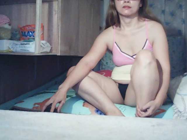 Darlin30's BongaCams show and profile