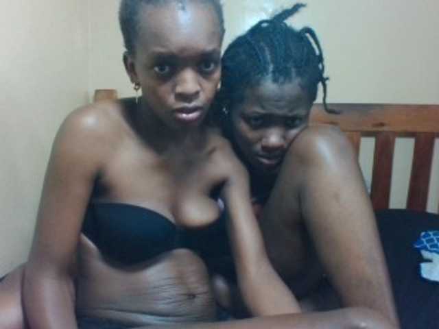 Badsgirles's BongaCams show and profile