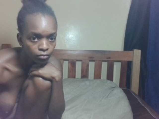 Badsgirles's BongaCams show and profile