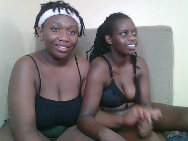 Badsgirles's BongaCams show and profile