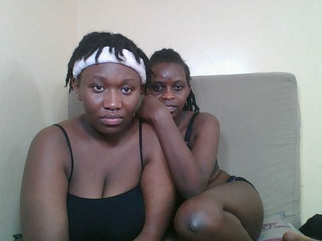 Badsgirles's BongaCams show and profile