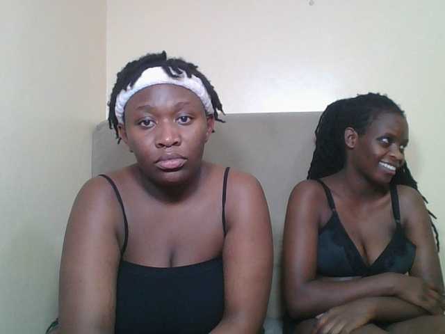 Badsgirles's BongaCams show and profile