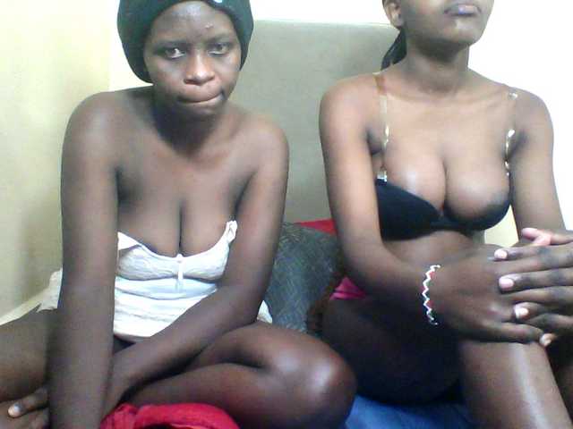 Badsgirles's BongaCams show and profile