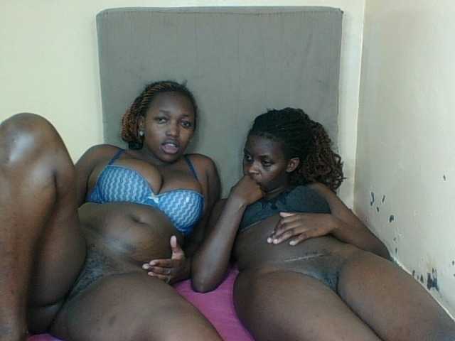 Badsgirles – webcam model profile photo