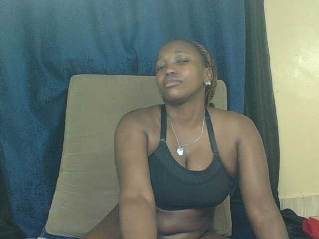 Badsgirles – webcam model profile photo