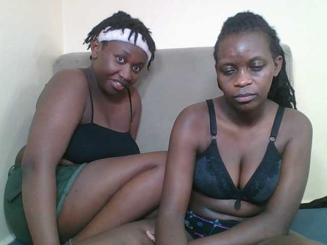 Badsgirles's BongaCams show and profile