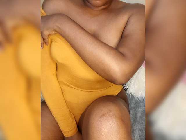 Tutu250 – webcam model profile photo