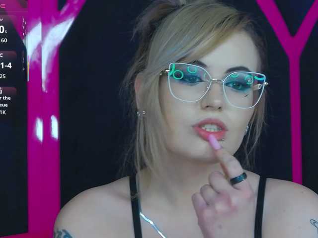 JasminVoss's BongaCams show and profile