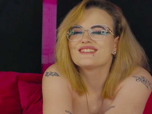 JasminVoss's BongaCams show and profile