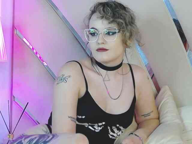 JasminVoss JasminVoss