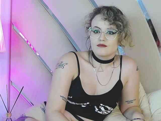 JasminVoss JasminVoss