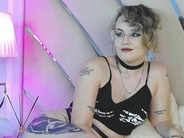 JasminVoss JasminVoss