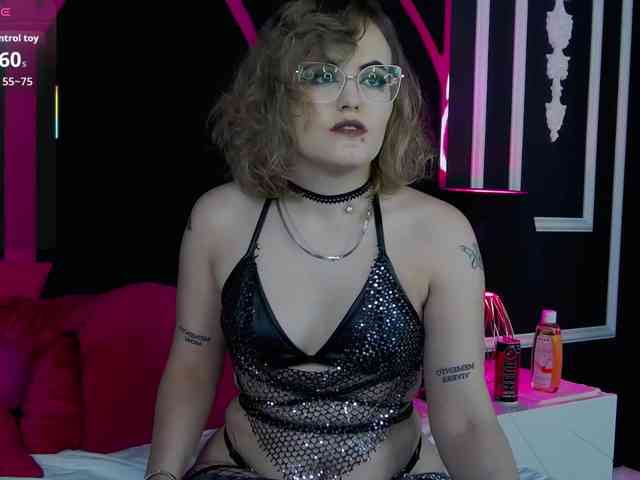 JasminVoss JasminVoss