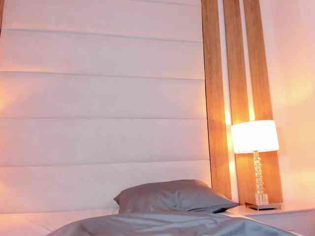 KarolMamacita webcam