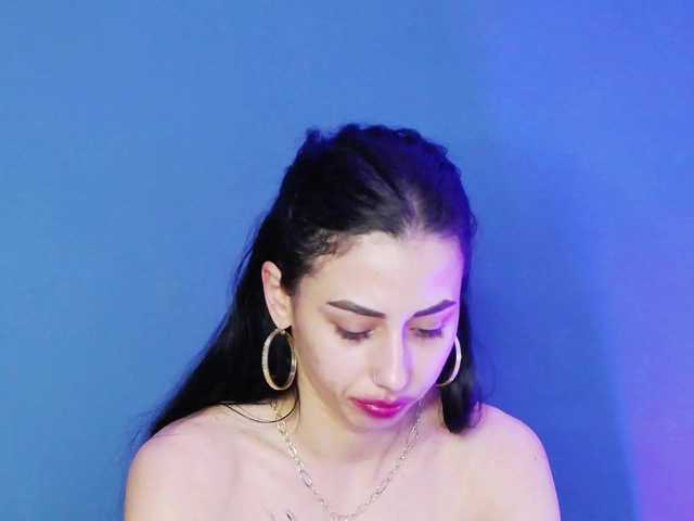 RebeccaRay's BongaCams show and profile