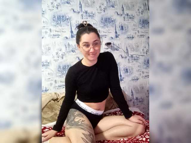 ViolettaKissMe from BongaCams