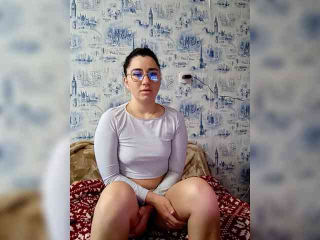 ViolettaKissMe webcam