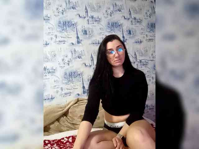 ViolettaKissMe webcam