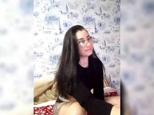 ViolettaKissMe webcam