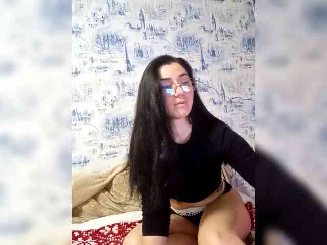 ViolettaKissMe webcam