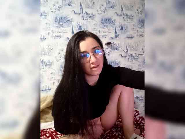 ViolettaKissMe webcam