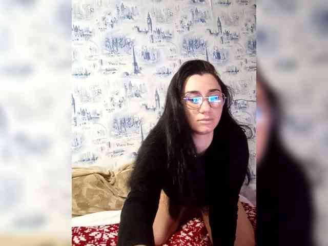 ViolettaKissMe webcam