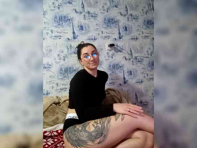 ViolettaKissMe webcam