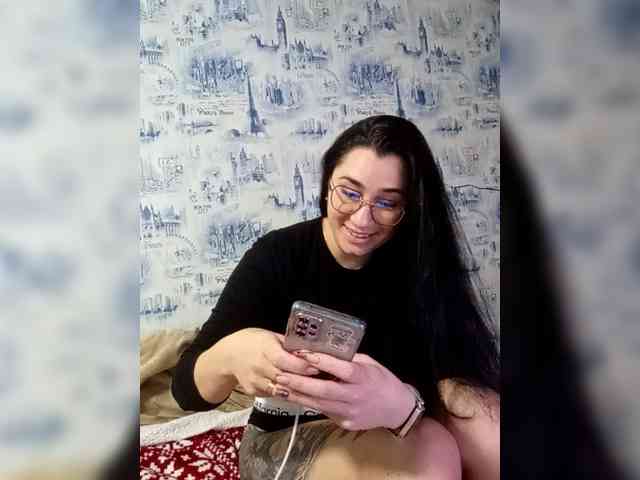 ViolettaKissMe webcam