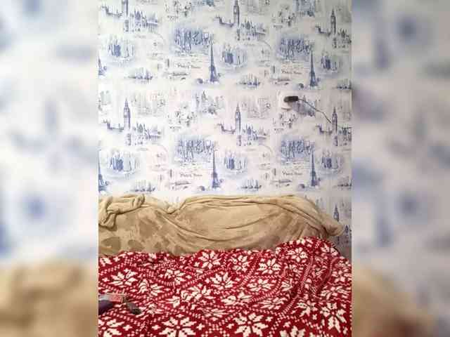 ViolettaKissMe webcam