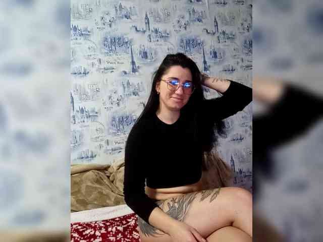 ViolettaKissMe webcam