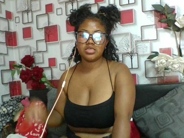 Lyah Gold (LyahGold)