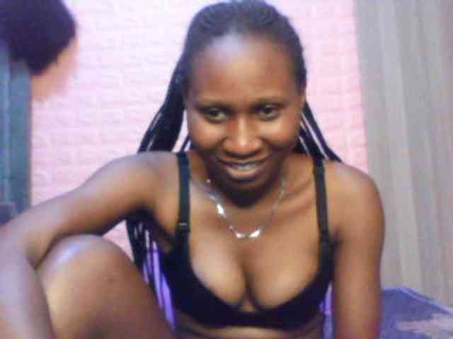 Sexy-melanin001 webcam