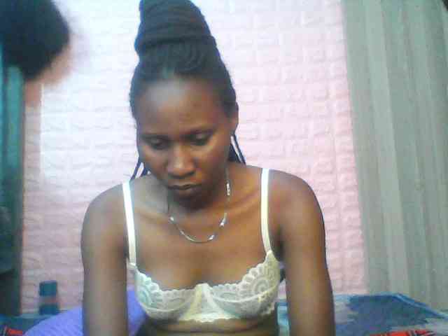 Sexy-melanin001 webcam