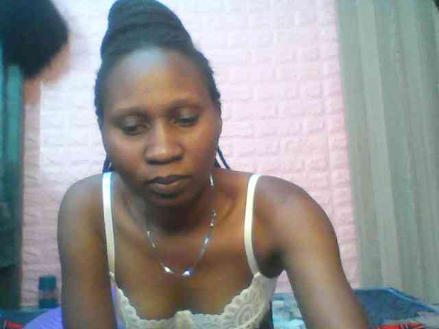 Sexy-melanin001 webcam